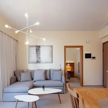 7 Luxury Апартаменти